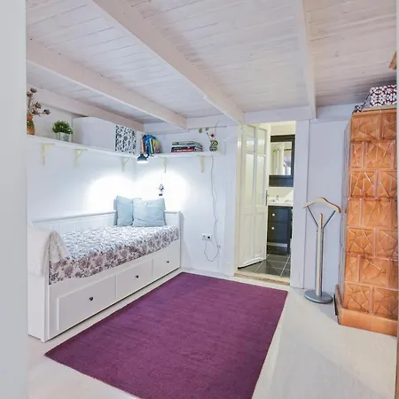 Carl Lutz River Side Danube * ブダペスト